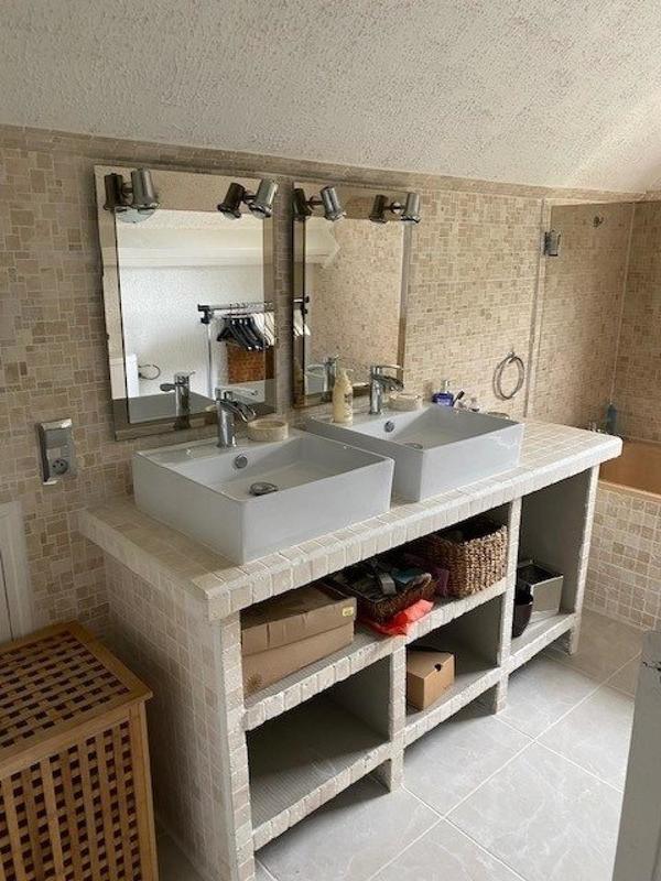 Maison - 270 m² - 10 pièces