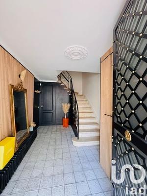 Maison de ville - 195 m² - 7 pièces