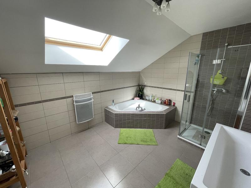 Maison - 160 m² - 5 pièces