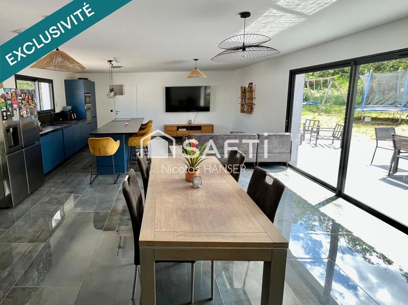 Maison - 110 m² - 4 pièces