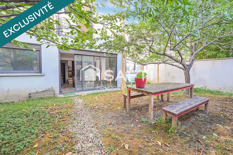 Maison - 220 m² - 7 pièces