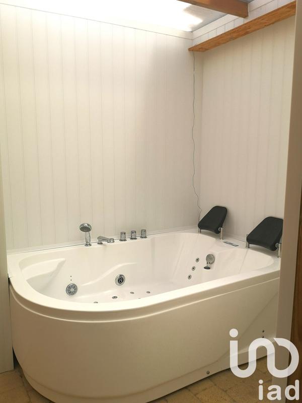 Maison - 130 m² - 7 pièces