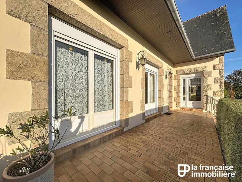 Maison - 170 m² - 7 pièces