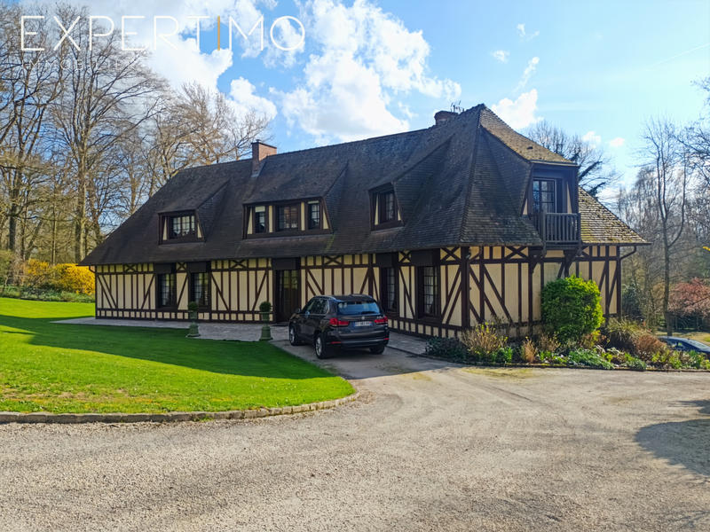 Maison - 388 m² - 11 pièces