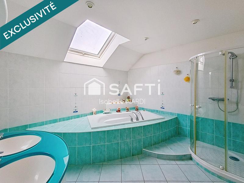 Maison - 176 m² - 7 pièces