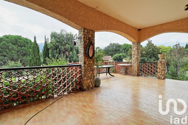 Maison - 170 m² - 7 pièces