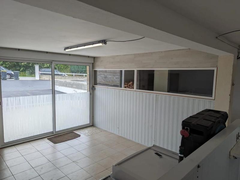 Maison - 1 671 m² - 5 pièces