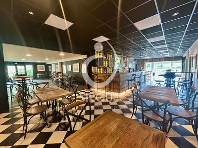 Fonds de commerce - Magasins - 160 m²