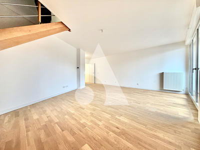 Appartement - 83 m² - 4 pièces