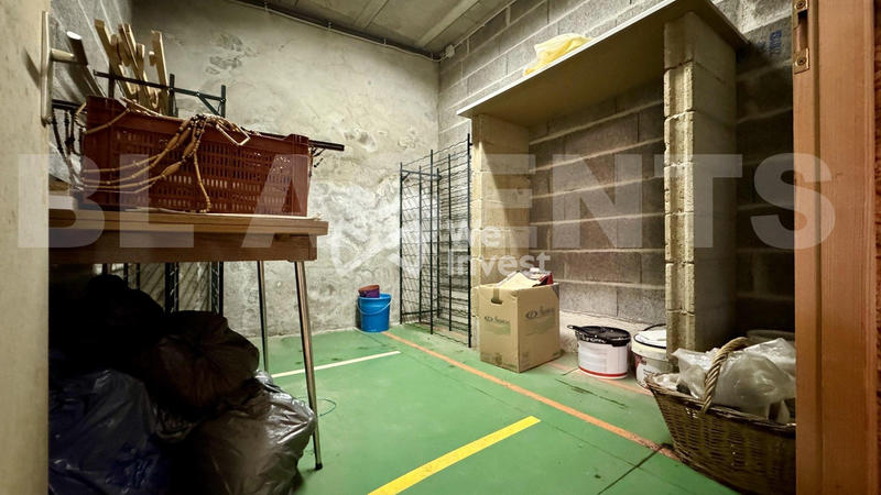 Maison - 231 m² - 7 pièces