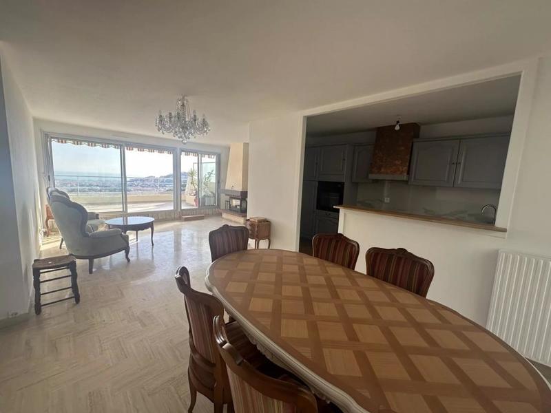 Appartement - 92 m² - 3 pièces