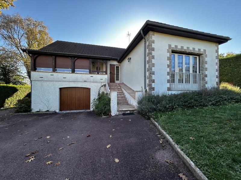 Maison - 167 m² - 6 pièces