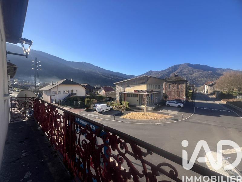 Maison de ville - 128 m² - 8 pièces