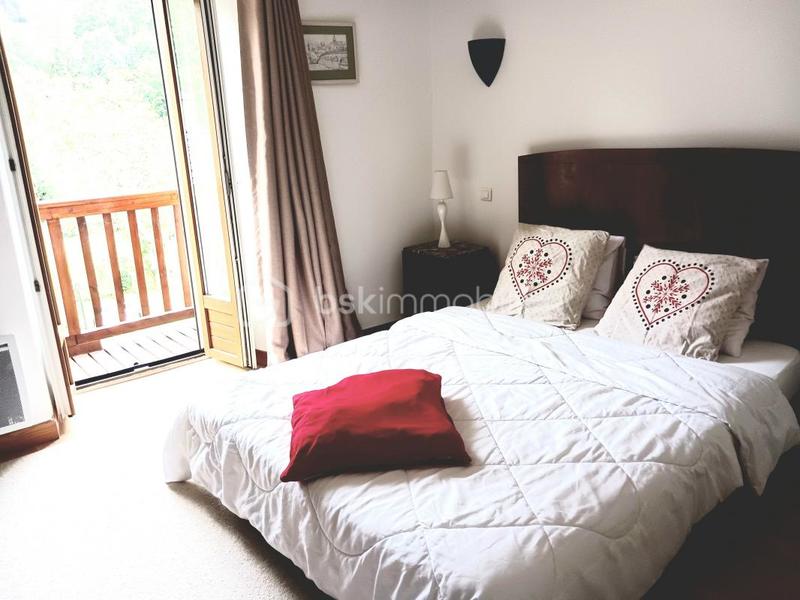 Maison de village - 280 m² - 10 pièces