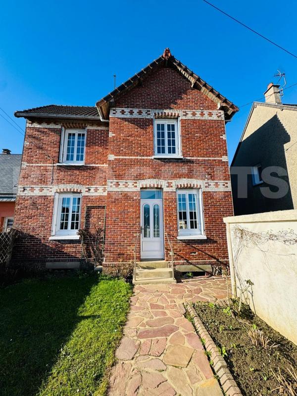 Maison - 98 m² - 6 pièces