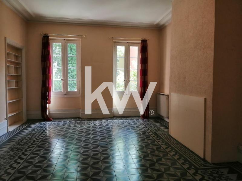 Appartement - 106 m² - 4 pièces