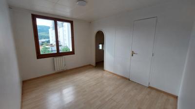 Appartement - 72 m² - 4 pièces
