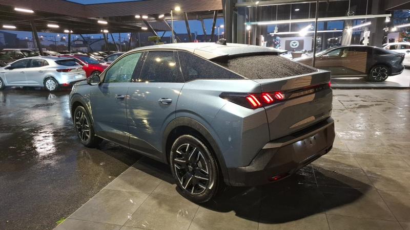 Peugeot 3008 Hybrid 145 E-Dcs6 Allure