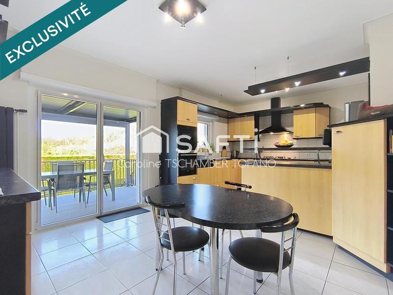 Maison - 192 m² - 6 pièces