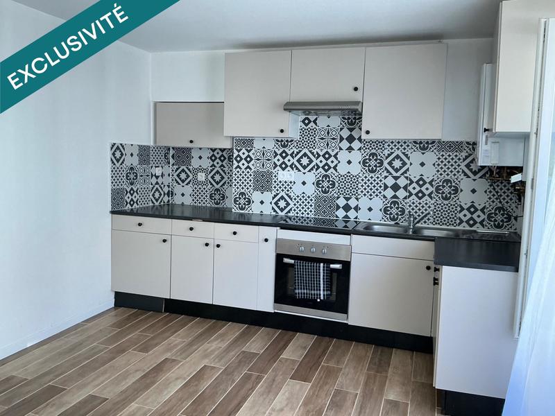 Maison - 93 m² - 5 pièces