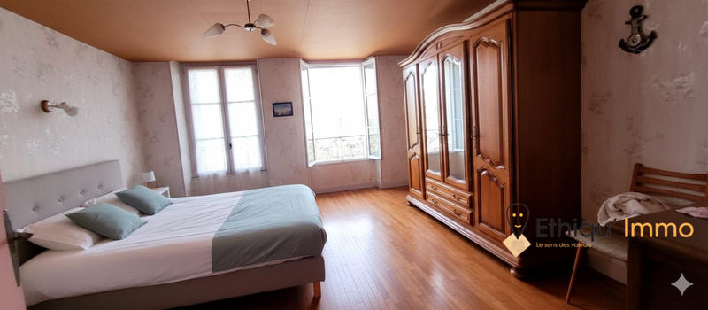 Maison - 90 m² - 3 pièces