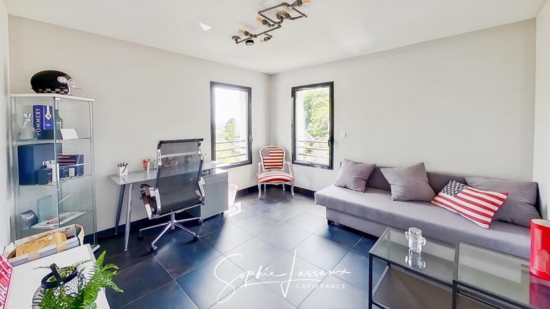 Maison d'architecte - 181 m² - 7 pièces