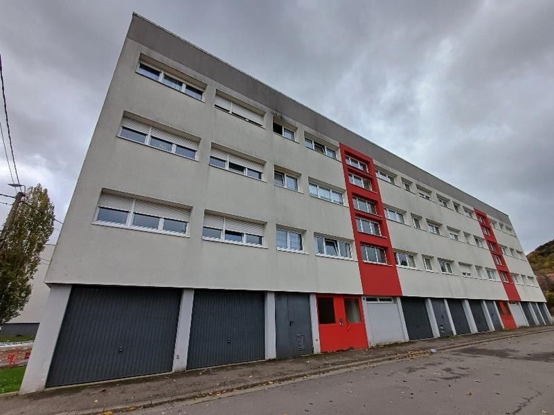 Appartement ancien - 64 m² - 3 pièces