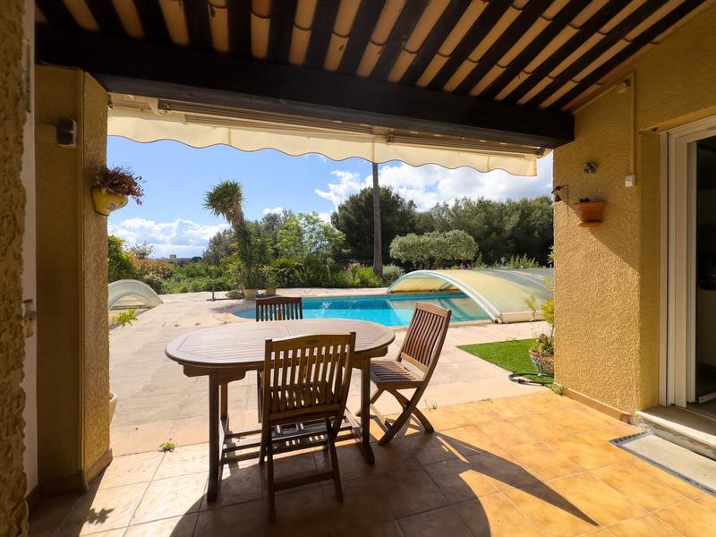 Villa - 195 m² - 6 pièces