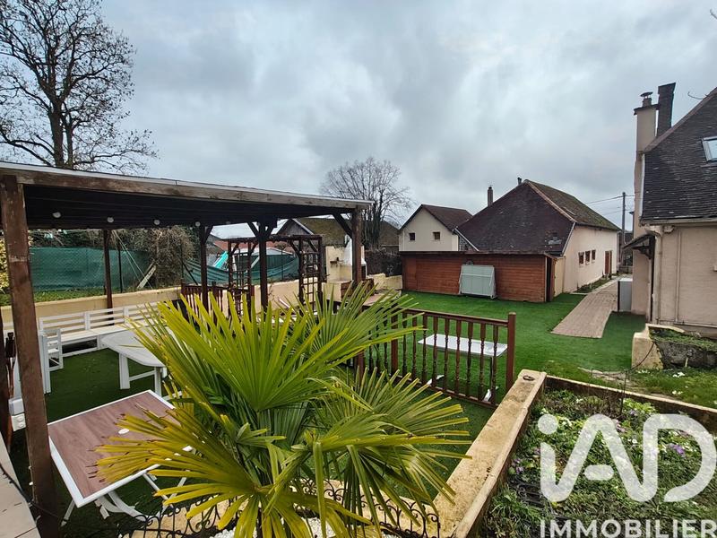 Maison de village - 266 m² - 8 pièces