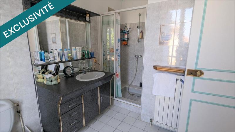 Maison - 95 m² - 5 pièces