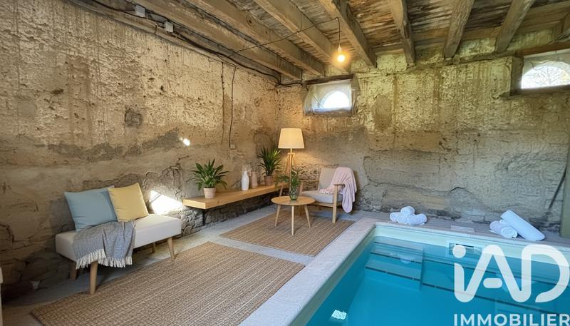 Maison - 206 m² - 8 pièces