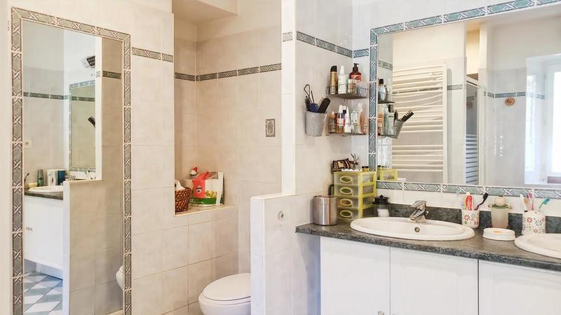 Maison - 180 m² - 6 pièces