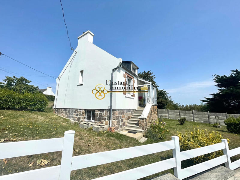 Maison - 94 m² - 5 pièces