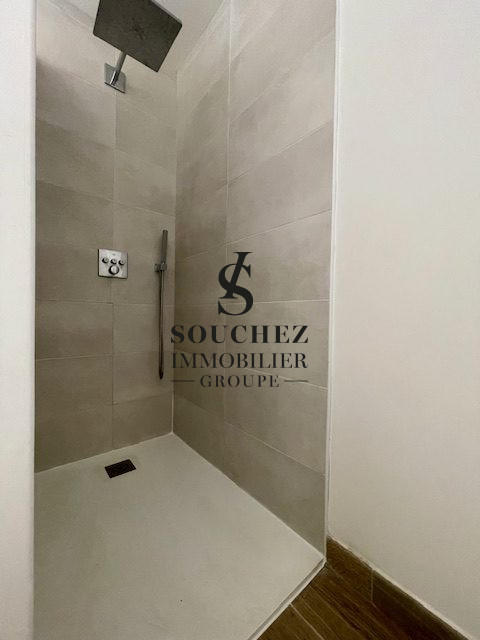 Maison - 152 m² - 8 pièces