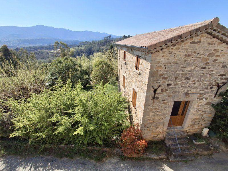 Maison - 75 m² - 5 pièces