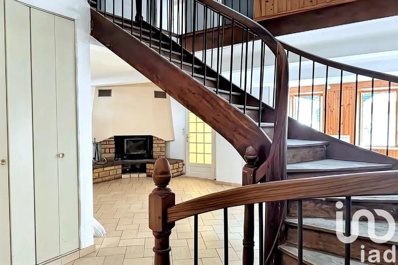 Maison - 266 m² - 10 pièces