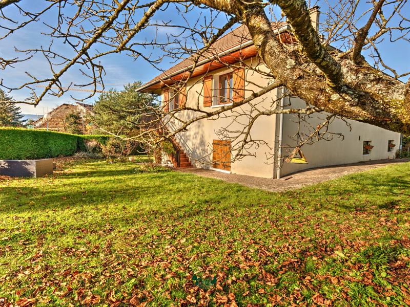 Maison - 190 m² - 6 pièces