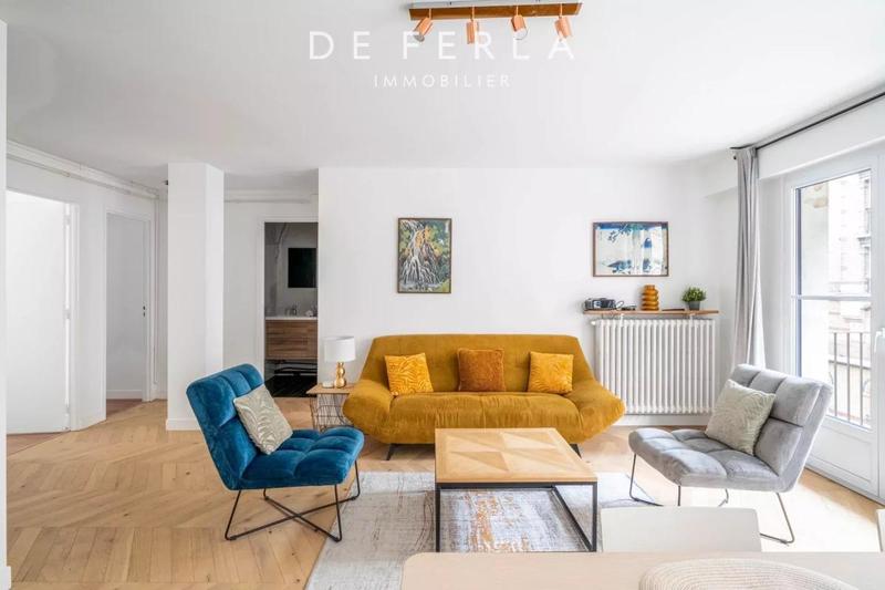 Appartement - 80 m² - 4 pièces