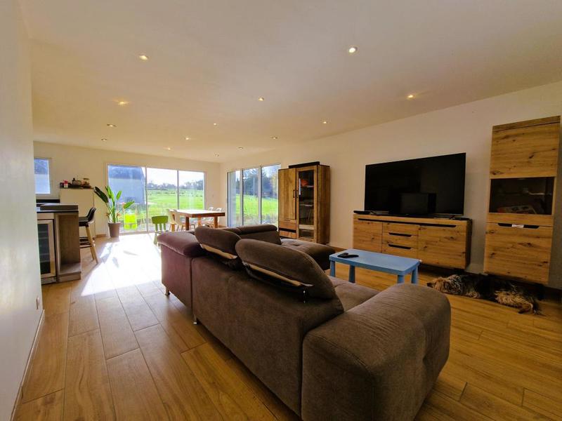 Maison - 126 m² - 6 pièces