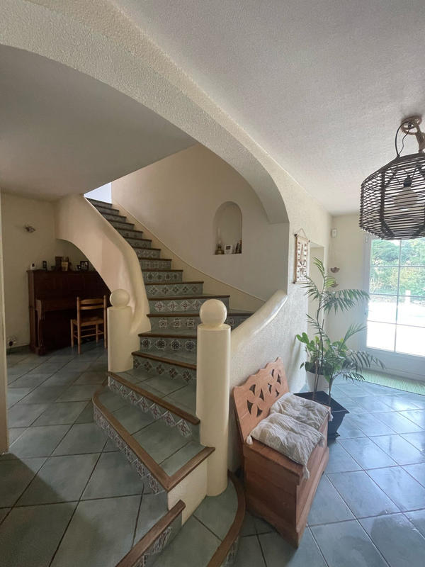 Maison - 166 m² - 7 pièces