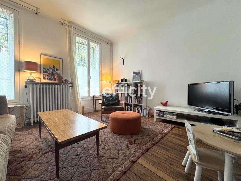 Maison de ville - 100 m² - 5 pièces