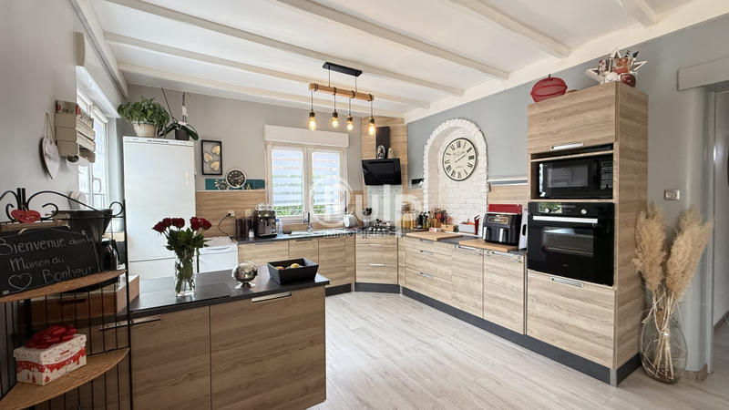 Maison - 175 m² - 5 pièces