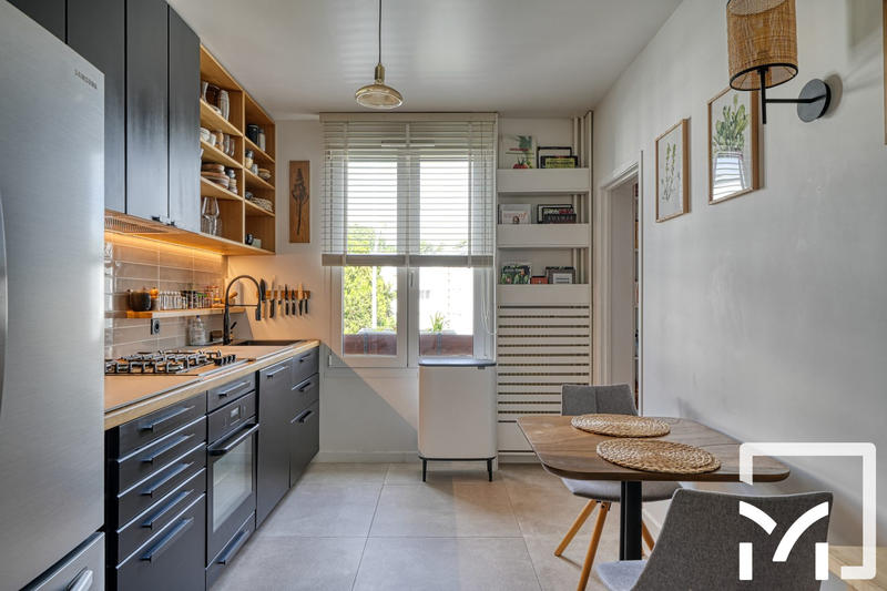 Appartement - 101 m² - 3 pièces