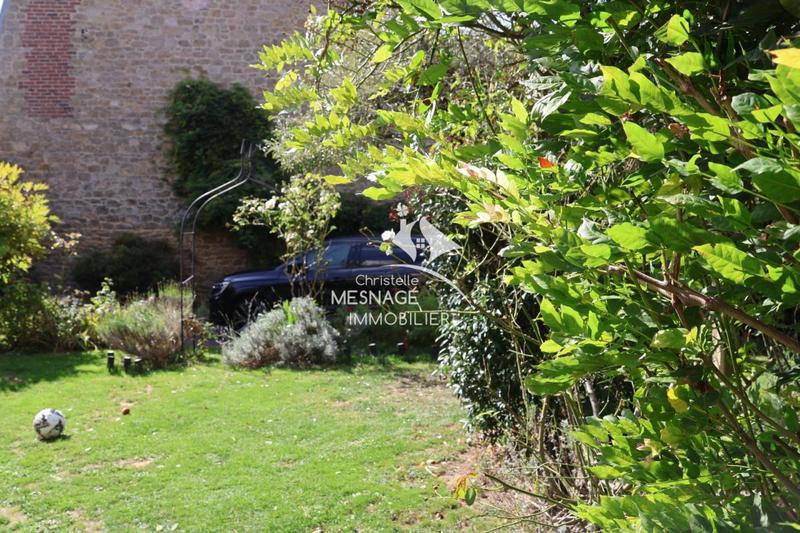 Maison bourgeoise - 483 m² - 14 pièces