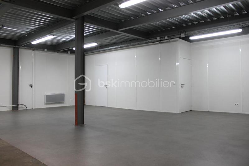 Local commercial - 260 m² - 4 pièces