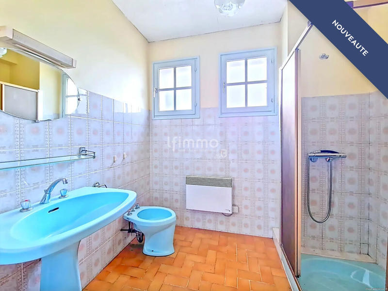 Maison - 165 m² - 8 pièces