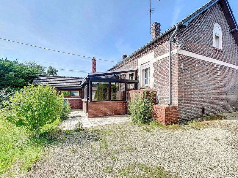 Maison - 170 m² - 9 pièces