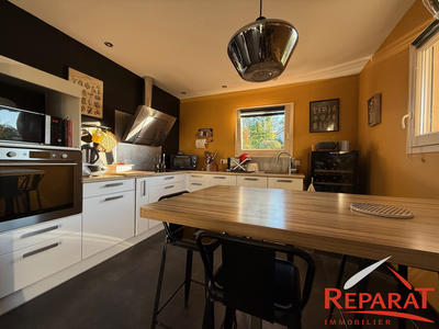 Maison - 141 m² - 5 pièces