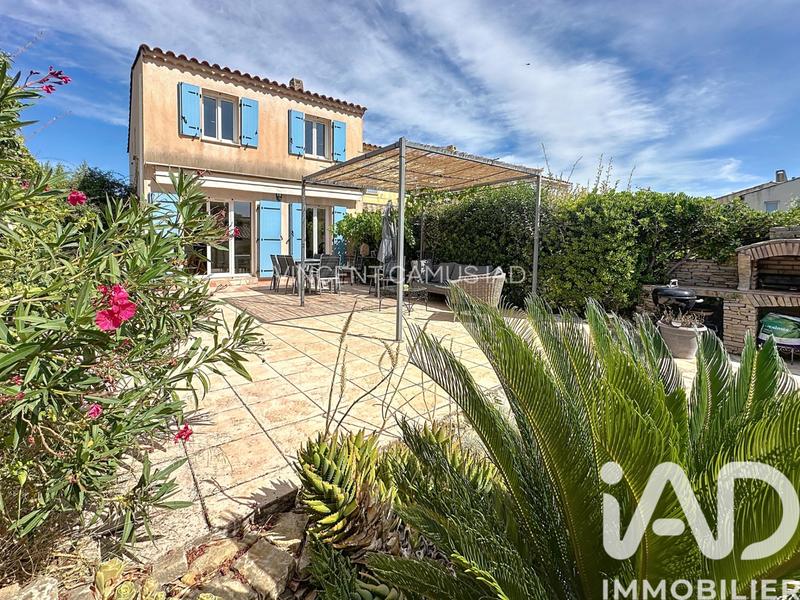 Maison - 98 m² - 4 pièces