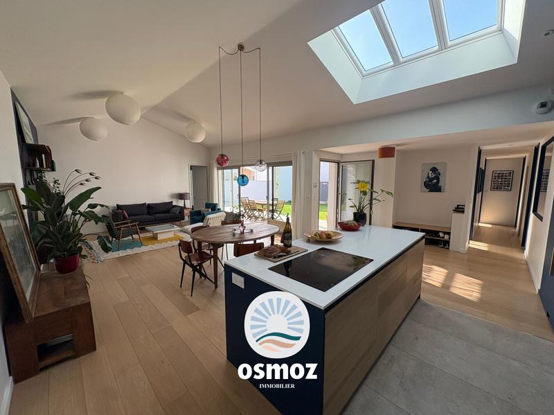 Maison contemporaine - 130 m² - 5 pièces